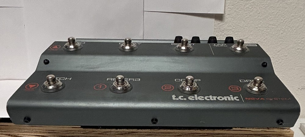 T.C. Electronic Nova System Guitar Multi Effects Processor Pedal, Tested/Works
