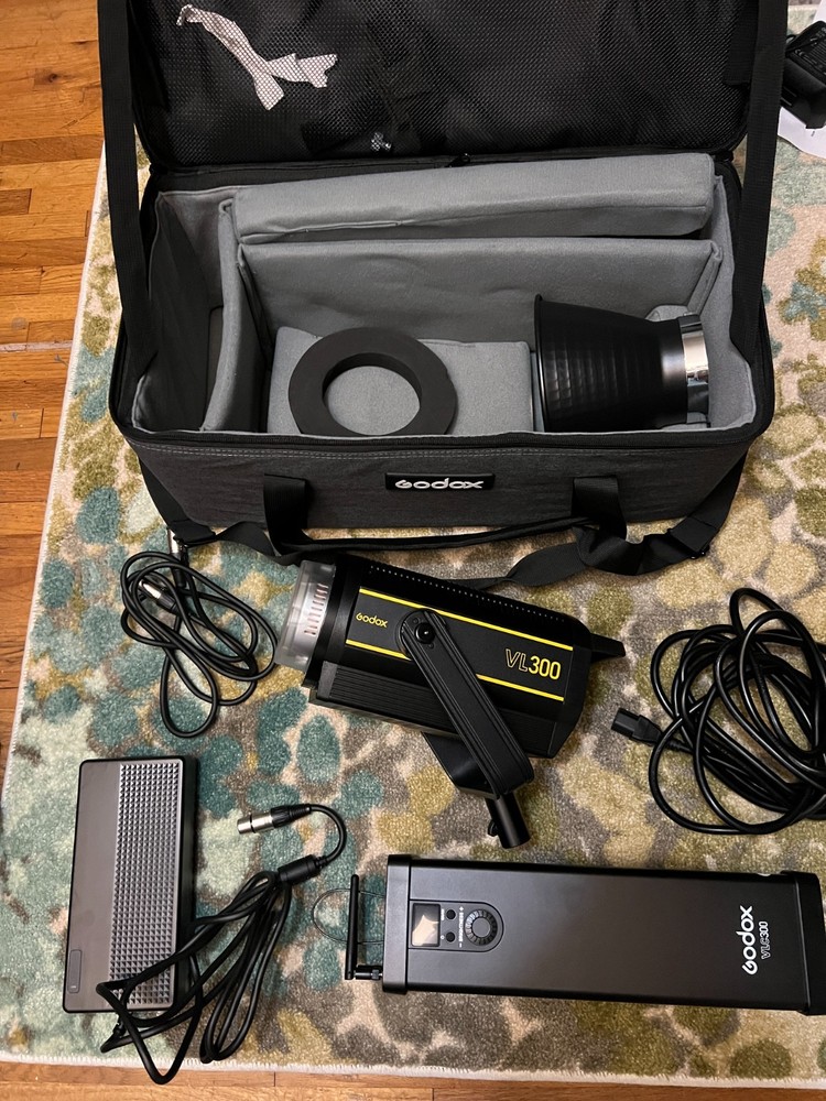 Godox VL300 LED Video Light
