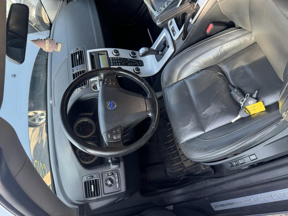 2011 VOLVO 70 SERIES Ignition W/ Key OEM