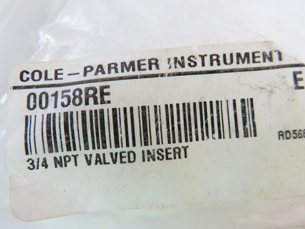Cole-Parmer 3/4" NPT Valved Insert - NEW