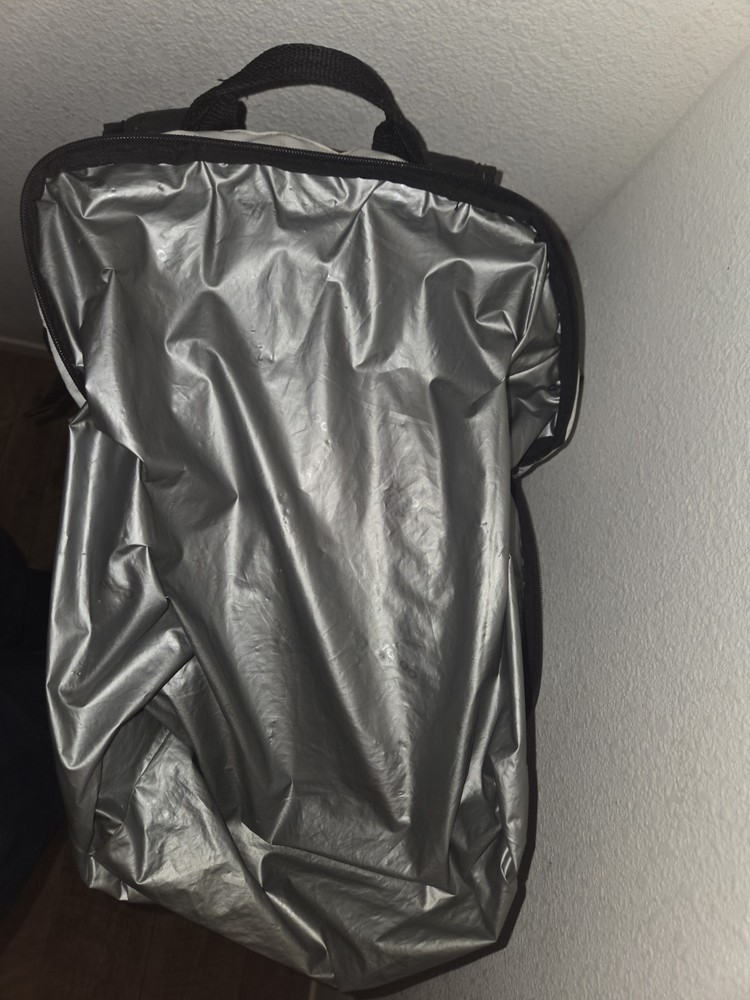 Ballistics Igloo Marine 32 Can Cooler Backpack