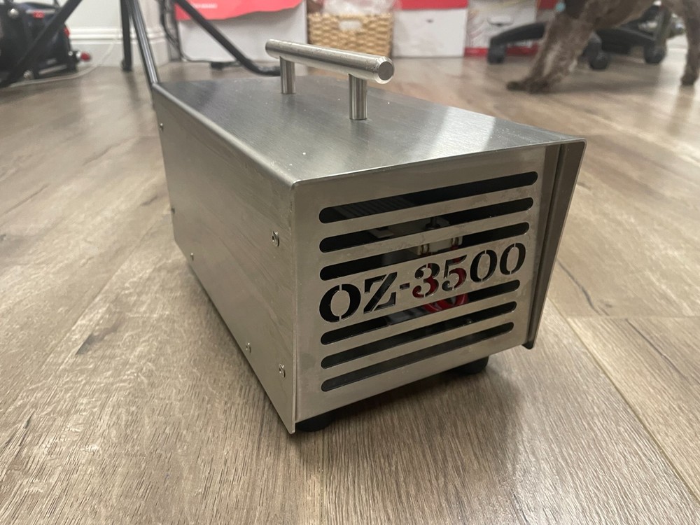 Commercial Grade OZ-3500 Ozone Generator