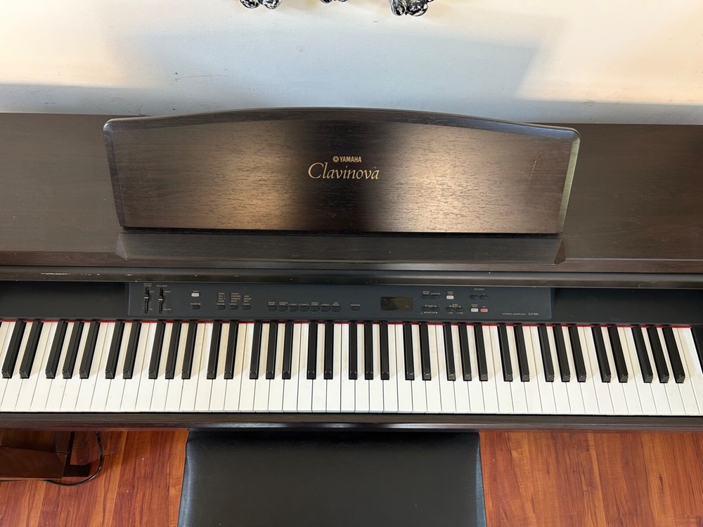 Yamaha Clavinova CLP-840
