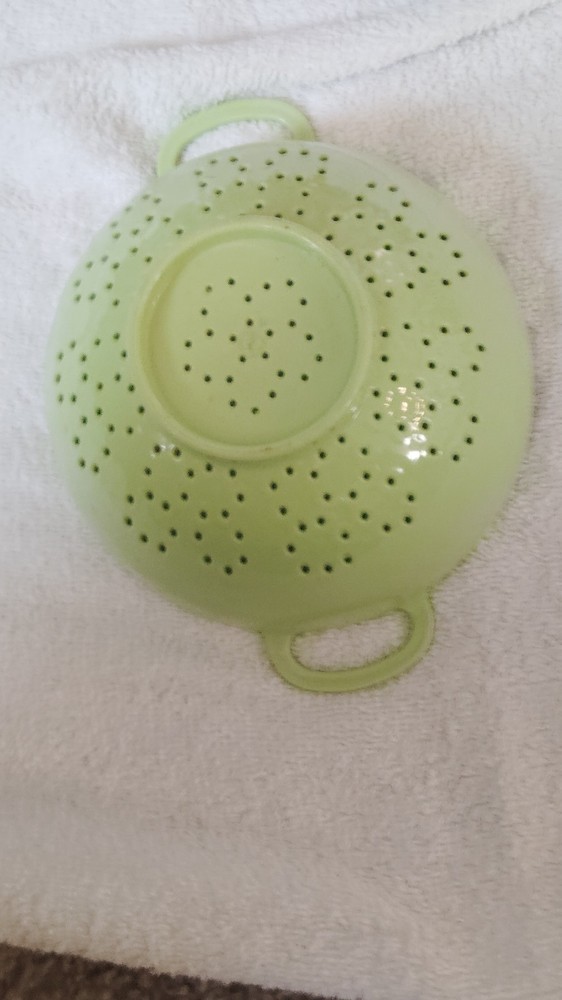 Light Green Plastic Round Colander with Handles, Reusable