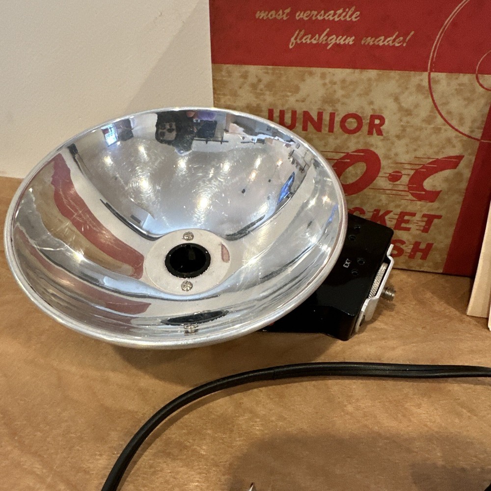 Vintage Camera ''JUNIOR C.O.C POCKET FLASH”