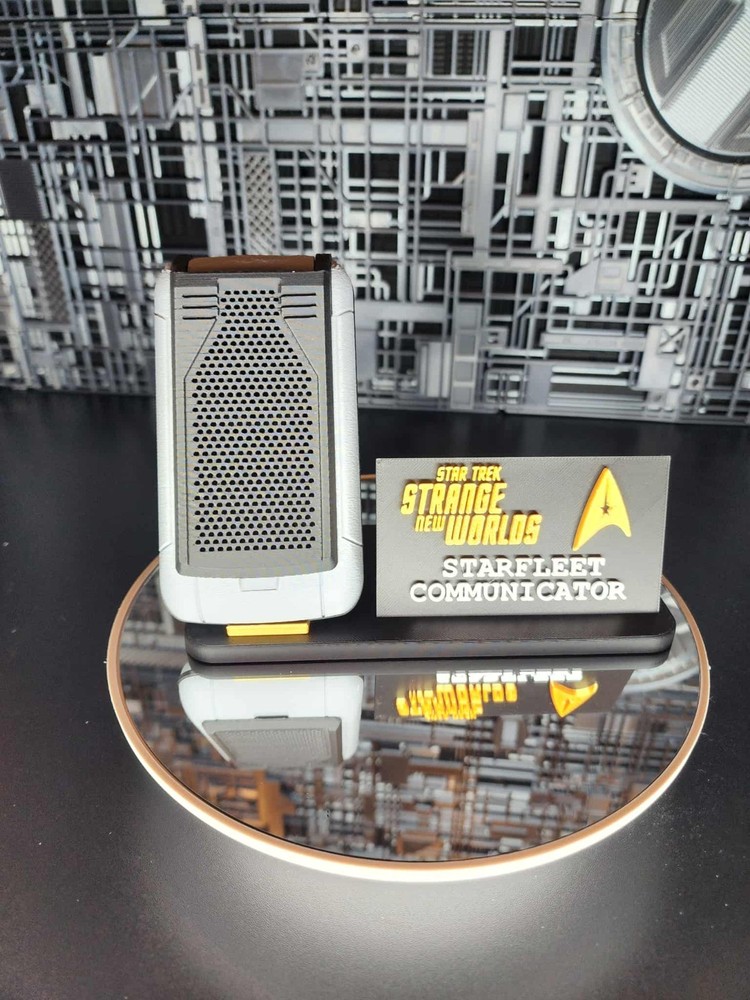 Star Trek Strange New Worlds Communicator Prop (UPDATED PRINT!) Grey Version