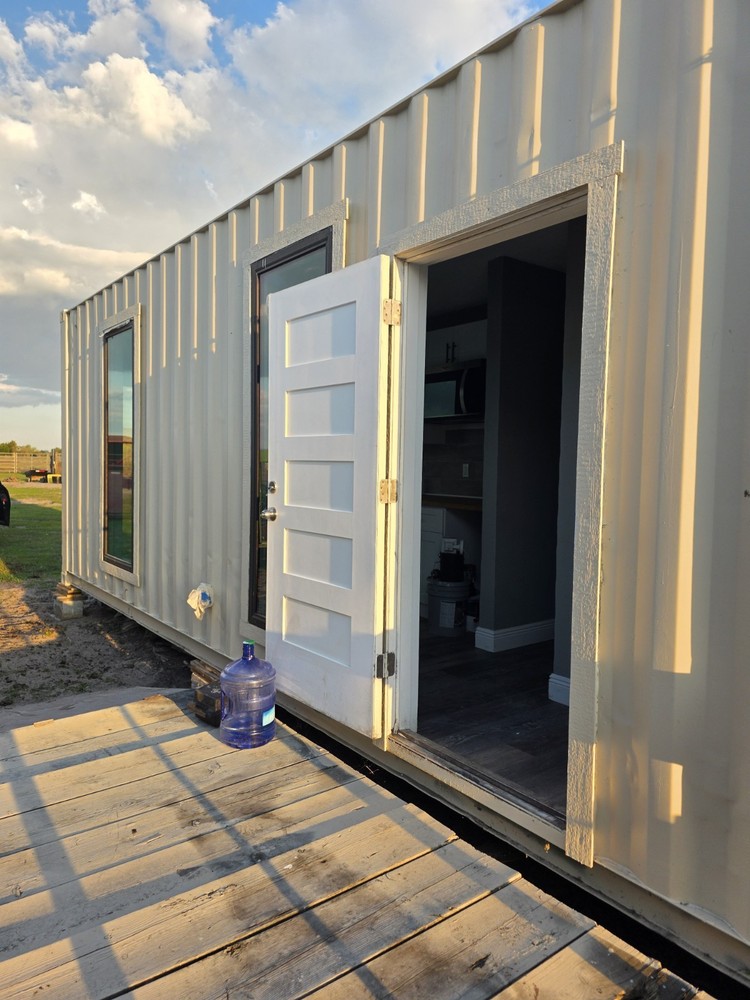 40 ft Container Home