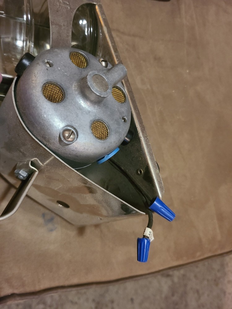 Hudson Electric Sprayer with Pump