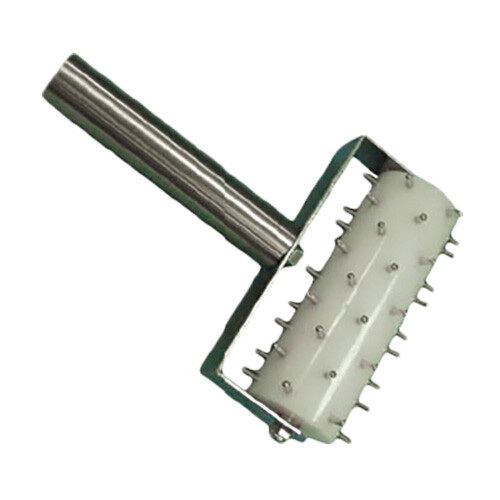 Thunder Group SLRD038 3/8" Stainless Steel Roller Docker w/ Plastic Barrel