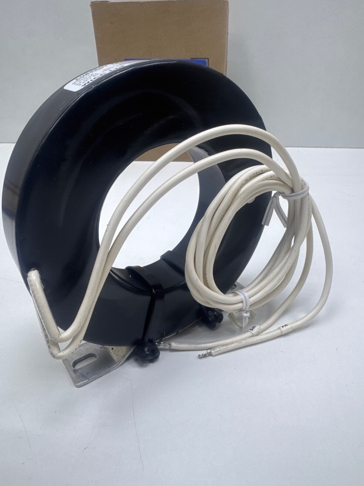 York 025 32191 000 Current Transformer