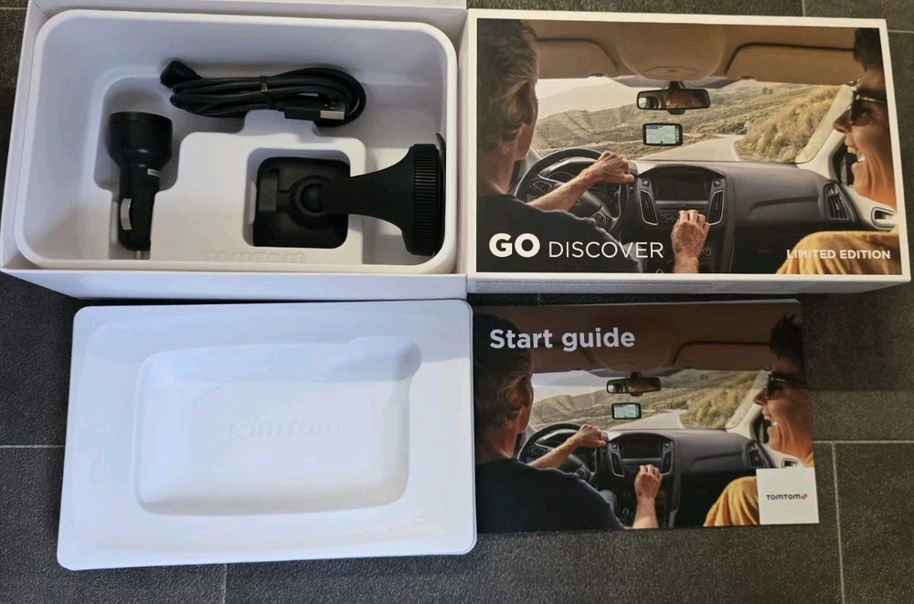 TomTom GO Discover sat nav with World Maps Grade A