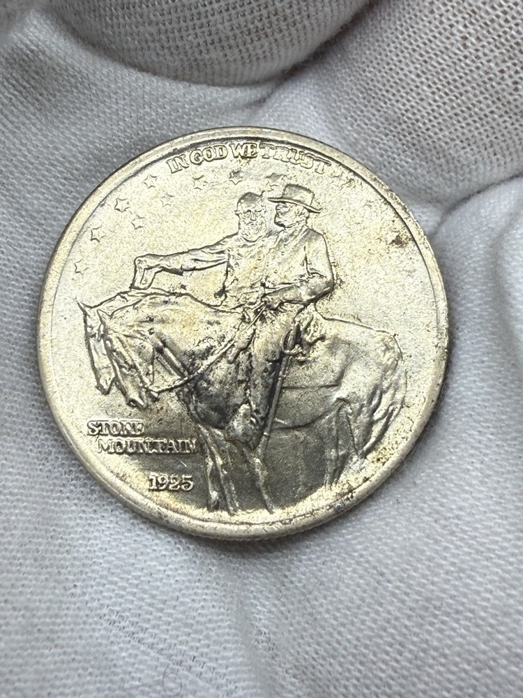 1925 STONE MOUNTAIN Commemorative Half Dollar Q11