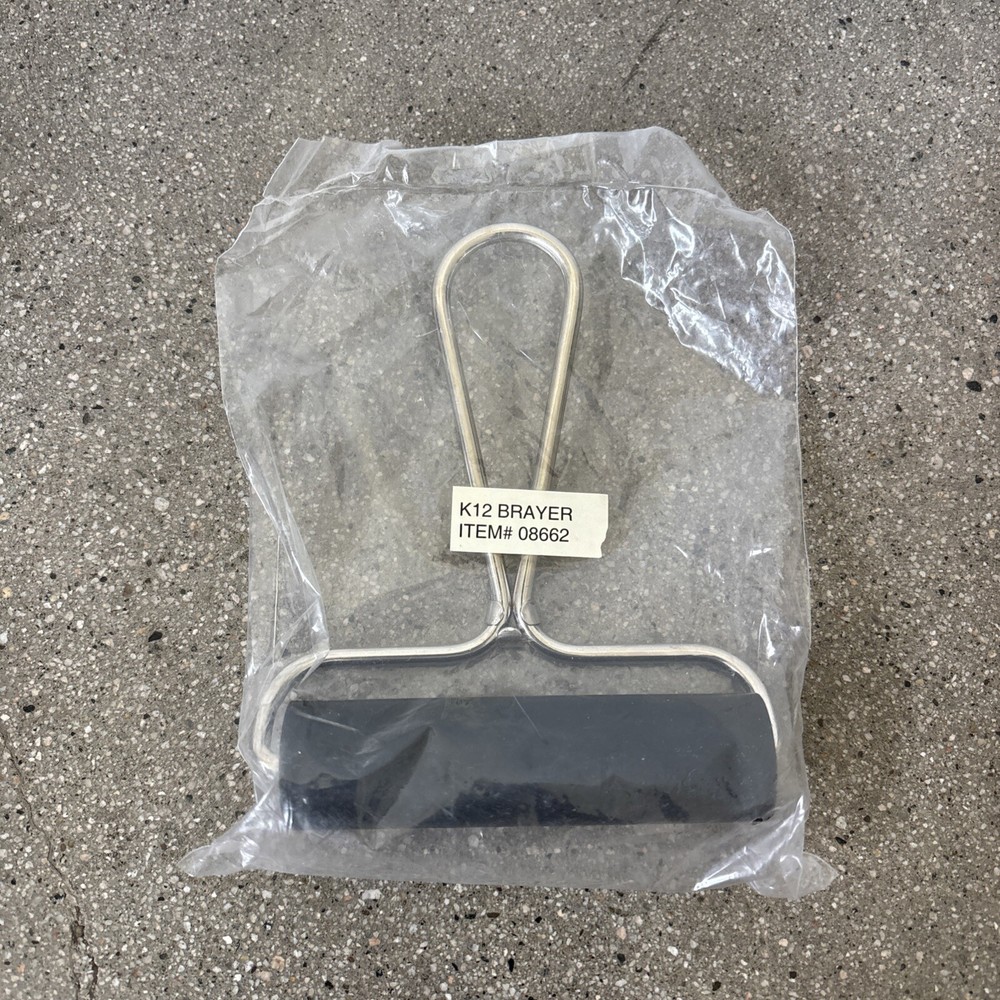 4" hand held ink roller K12 Brayer Item # 08662  NWT