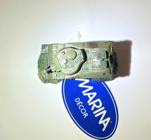 Marina Army Tank with Cave - A4735