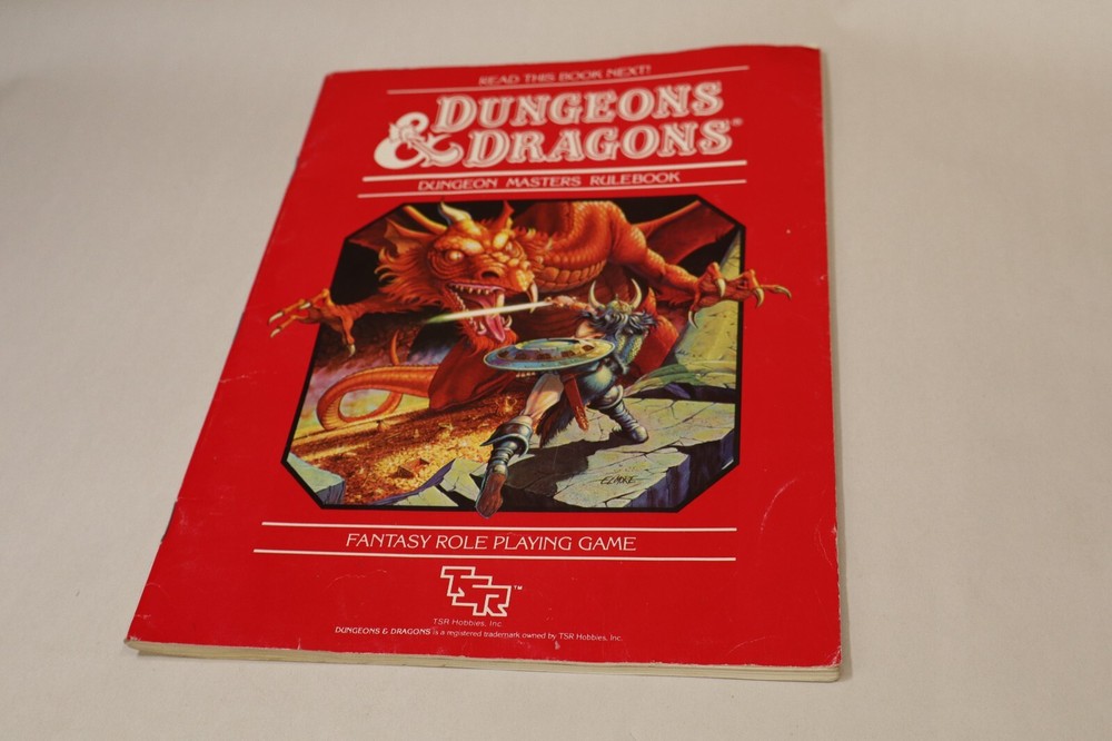 Dungeons And Dragons Dungeon Masters Rulebook, 1983, Some Cosmetic Issues