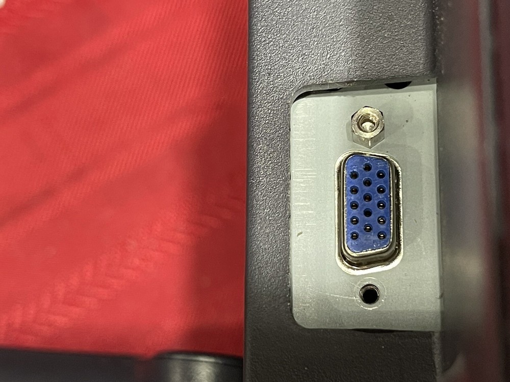 ELO Touch Solutions Screen With Stand Dell Optiplex 7010 Epson Receipt Printer