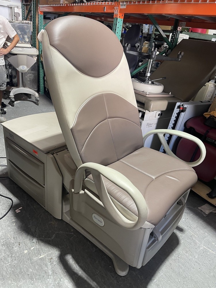 Brewer 6500 Access High-Low Exam Table