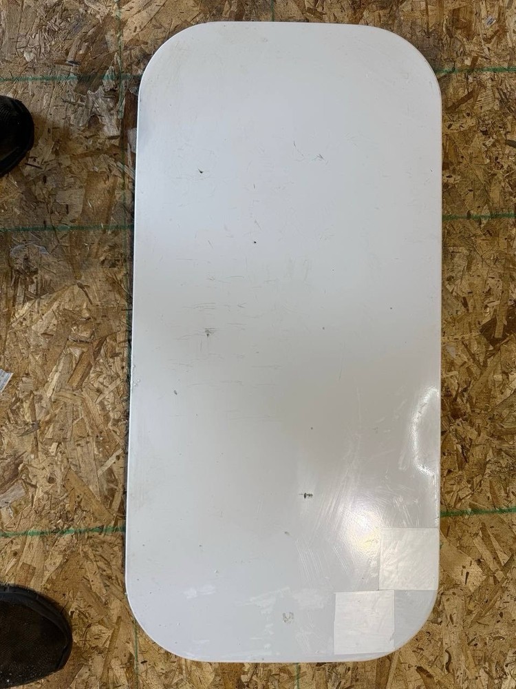 Freightliner 2012-2018 Cascadia Slepeer Door Assembly