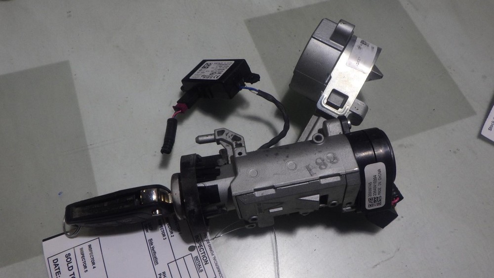 13 CHEVROLET EQUINOX Ignition W/Key