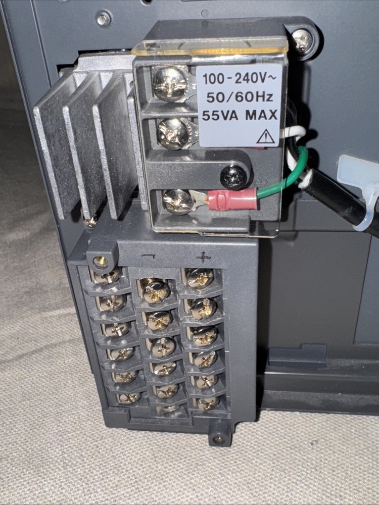 Omega RD1800B Programmable Chart Recorder Plotter RD1804B/A1/R1 100/240 VAC 3