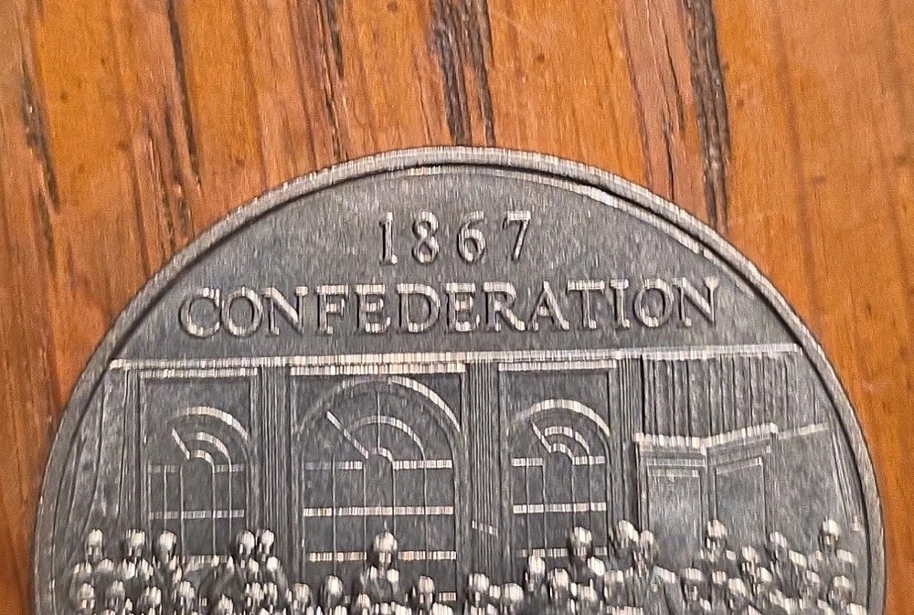1982 Canada Constitution Commemorative Dollar, Queen Elizabeth II, Confederation