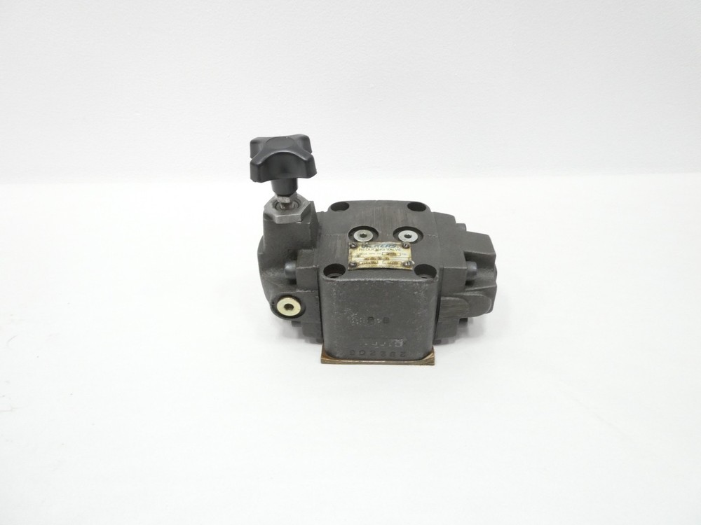 Vickers XG-06-3F-30 Reducing Valve