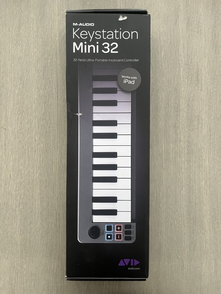 M-Audio Keystation Mini 32  32-key Keyboard
