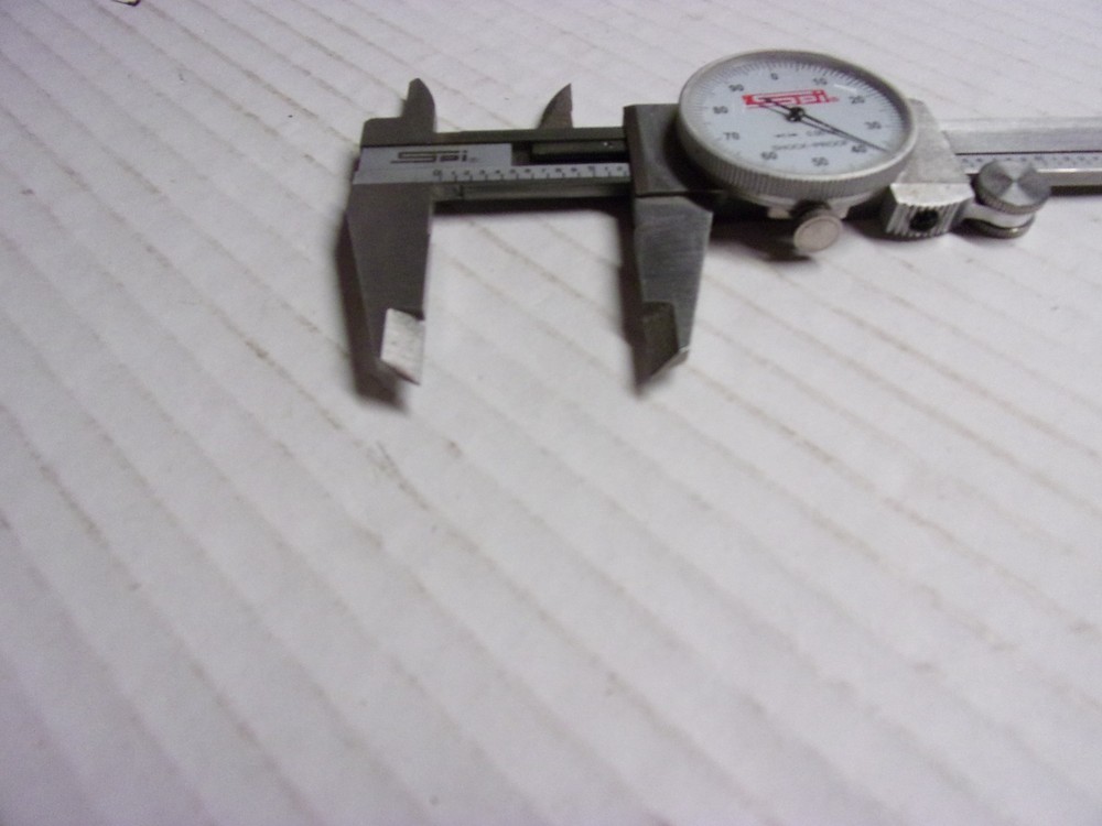 SPI Dial Caliper 0-6" W/Storage pouch Shock Proof used