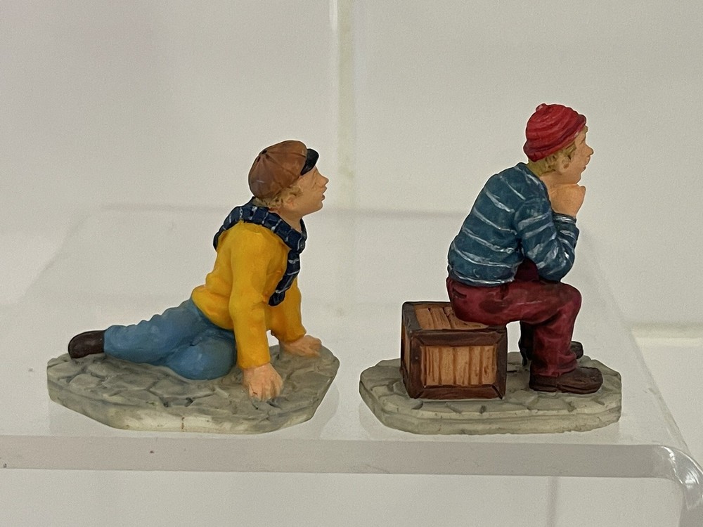 Lemax Figurines Choir Boys 1999 92329 (2)