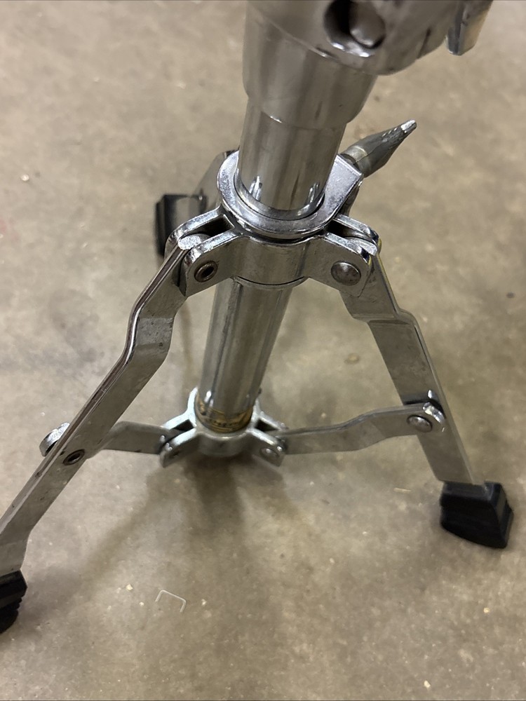 Vintage Pearl Snare Drum Stand