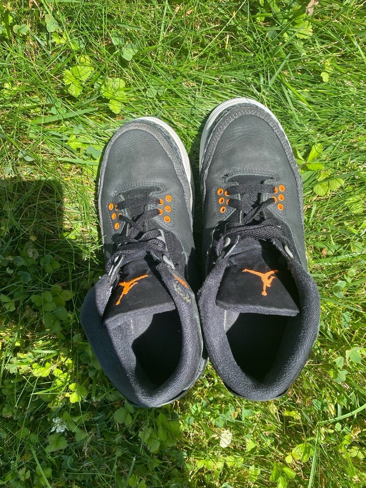 Jordan 3 Retro Orange Size 6.5Y