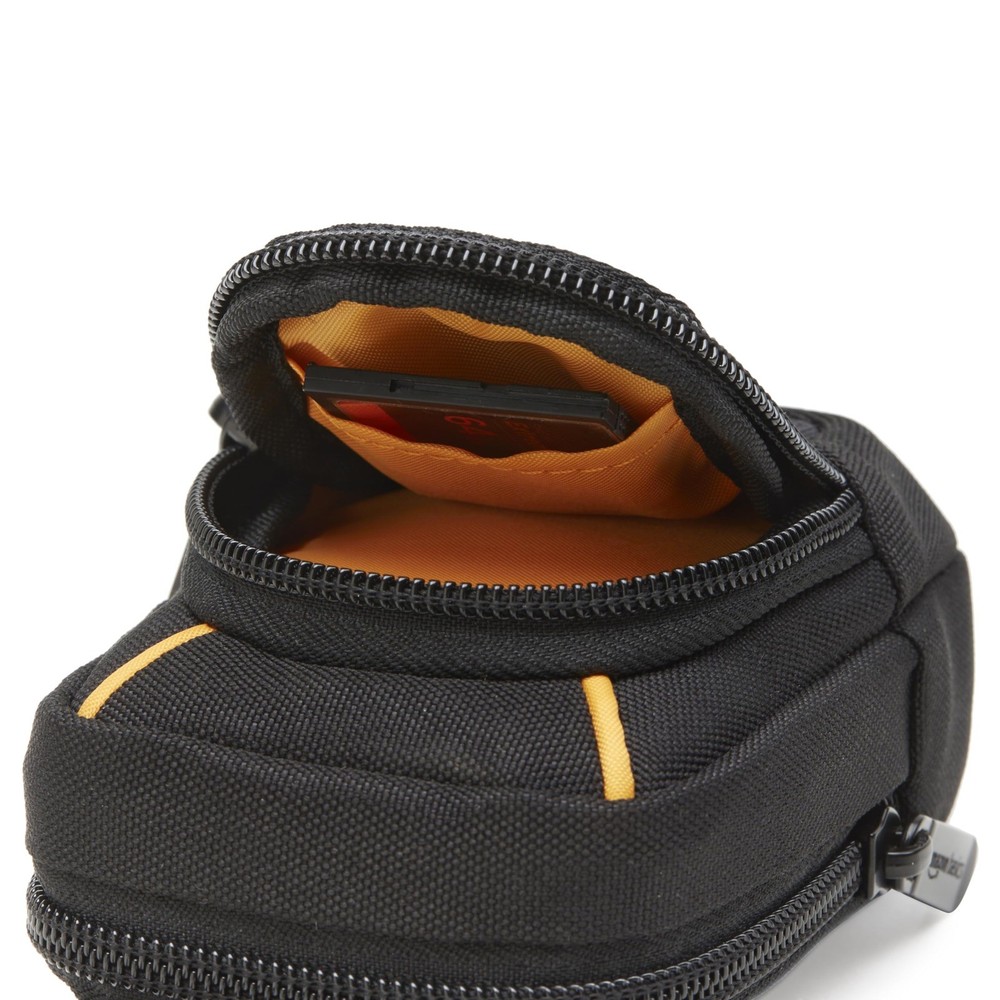 Amazon Basics Medium Point and Shoot Camera Casewith Internal Paddin Black Solid