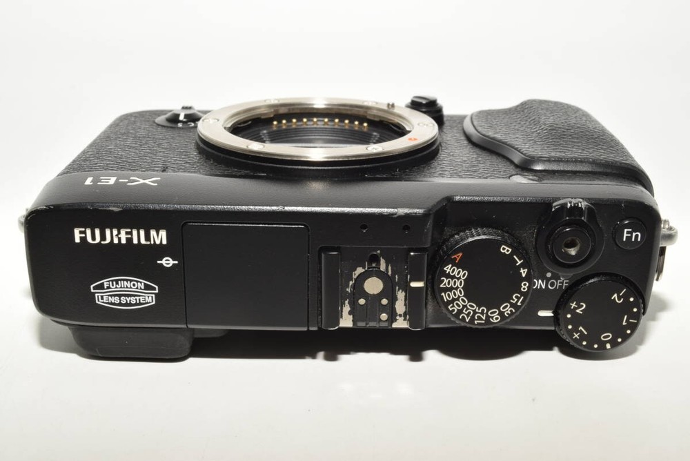 241349 FUJIFILM Mirrorless Camera X-E1 Body Black FX-X-E1B