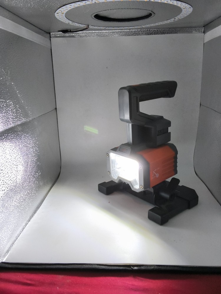 2000 Lumens Rechargeable LED Worklight & Spotlight, Black/Orange, ep360