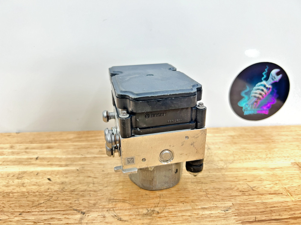 2012-14 BMW S1000RR ABS Brake Servo Controller Control Unit 2265106464