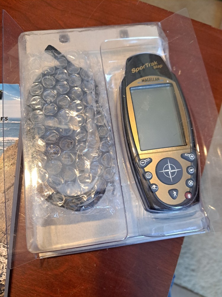 Magellan SporTrak MAP- Handheld Mapping GPS