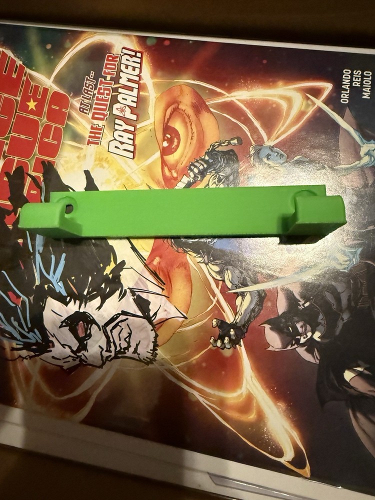 Comic Book Wall Display Mount 2pc Set, Top/Bottom Fits Graded/NonGraded