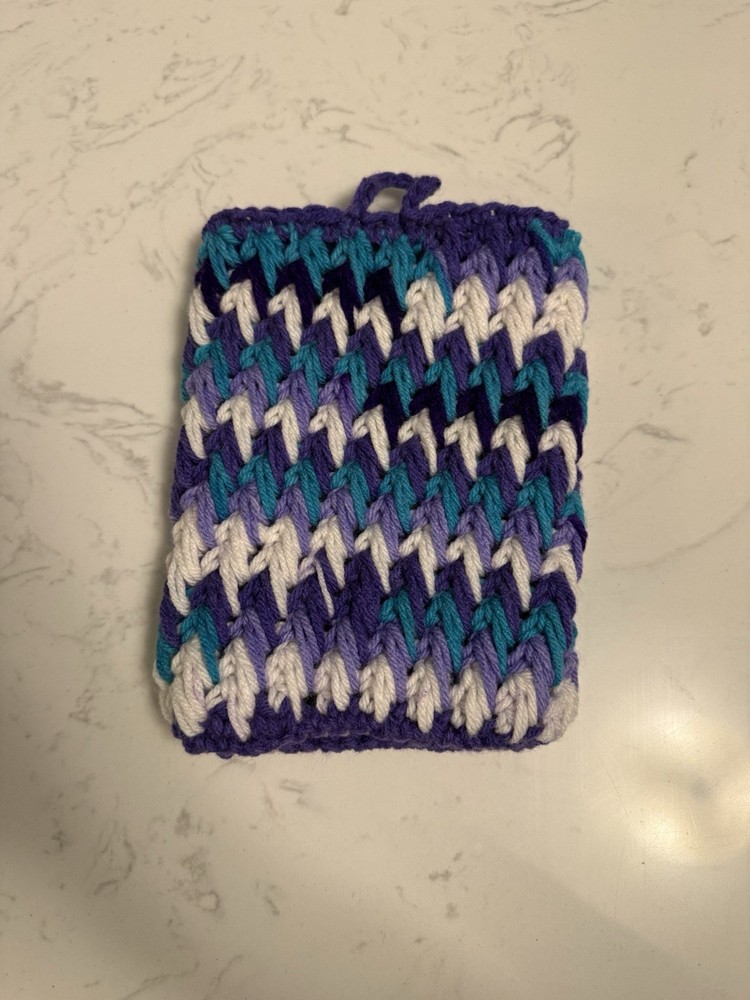 Crochet Kindle Sleeve - Amethyst