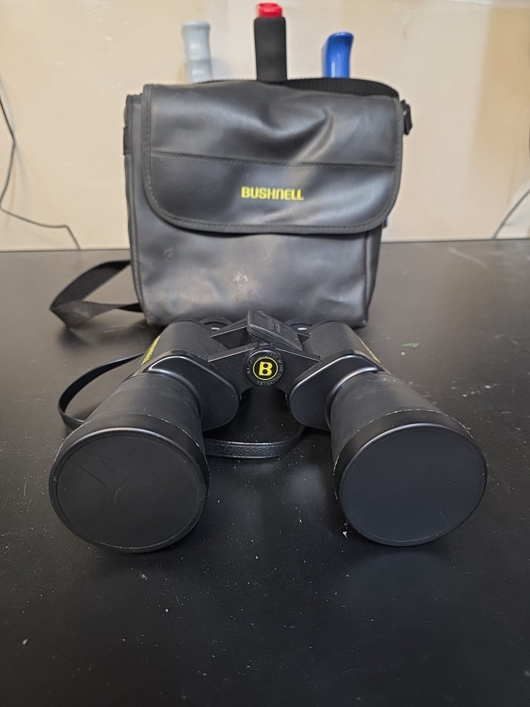 Bushnell Large Objective 10x50 WA Binoculars With Case PreOwned Working
