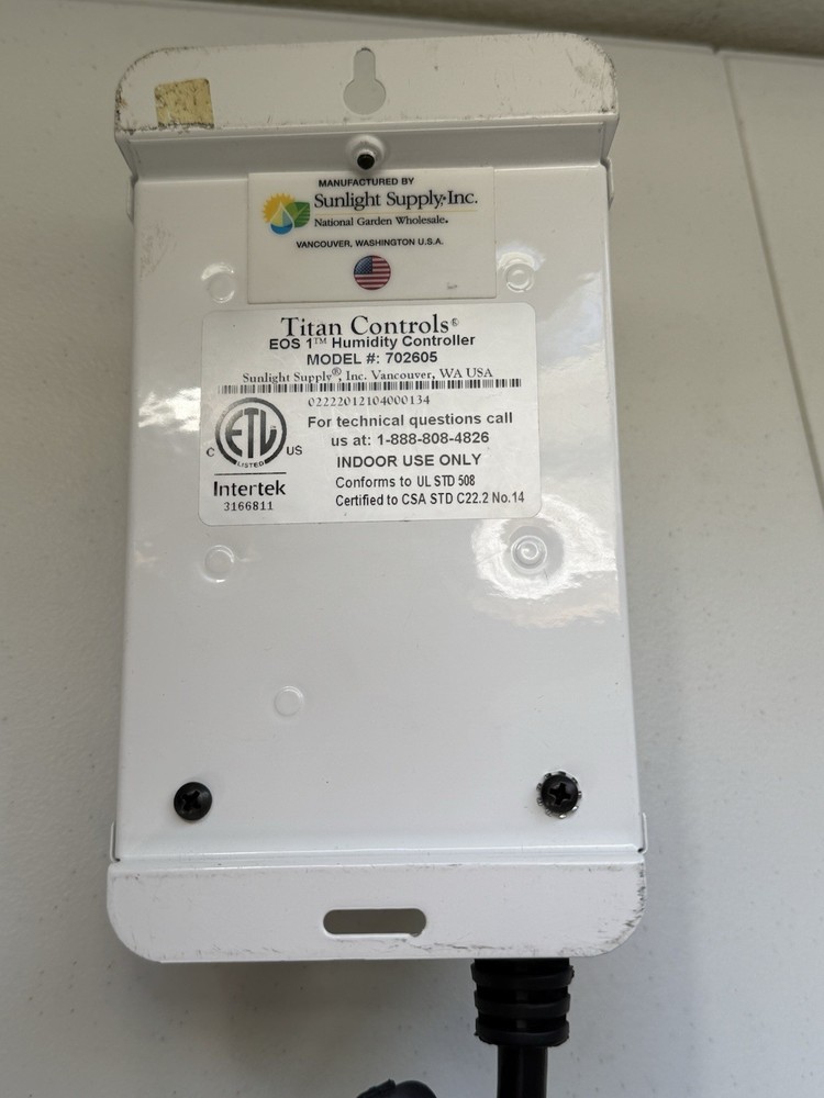 Titan Controls EOS 1 Humidify / Dehumidify Controller