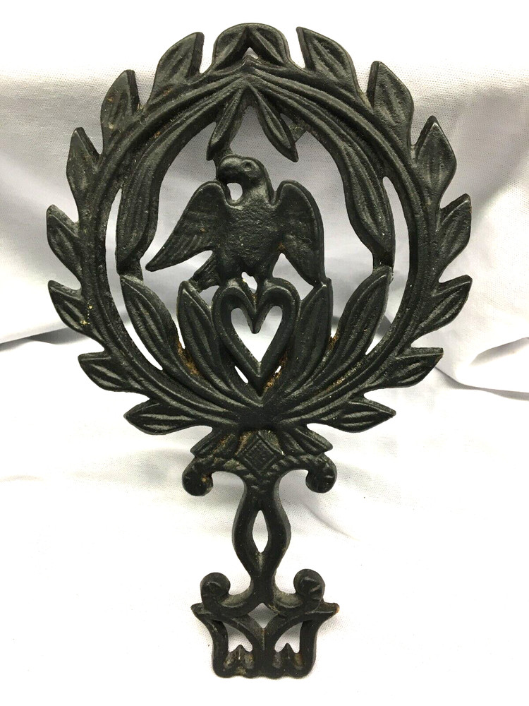 GRISWALD Cast Iron Trivet F-13 EAGLE