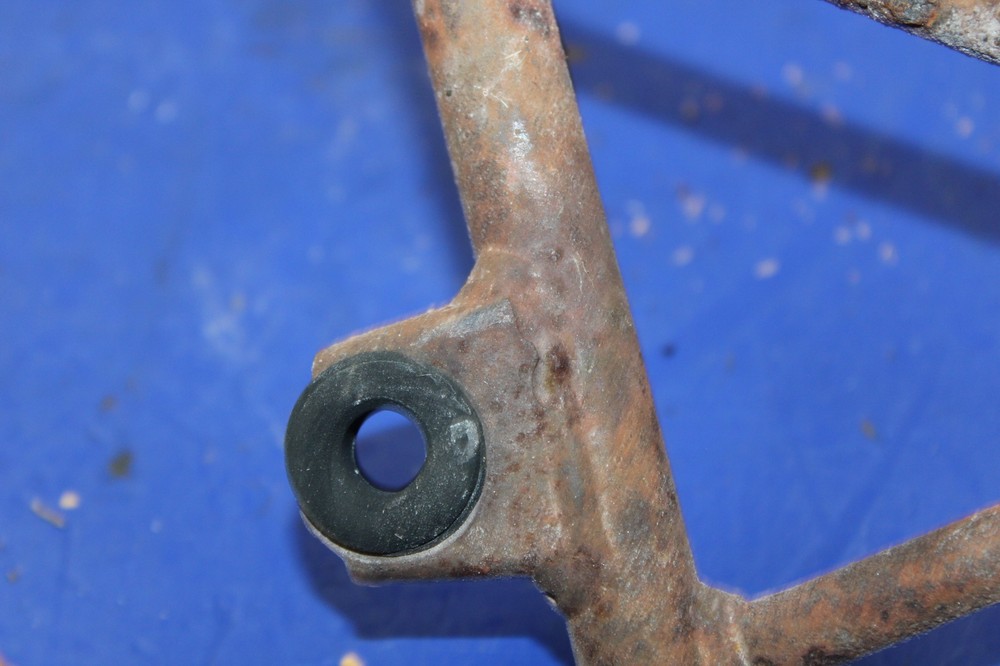 1985 YAMAHA BADGER 80 LEFT FOOT REST PEG STEP
