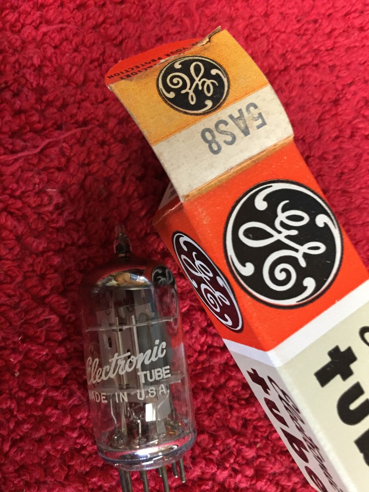 5AS8 GE VINTAGE TUBE  NOS