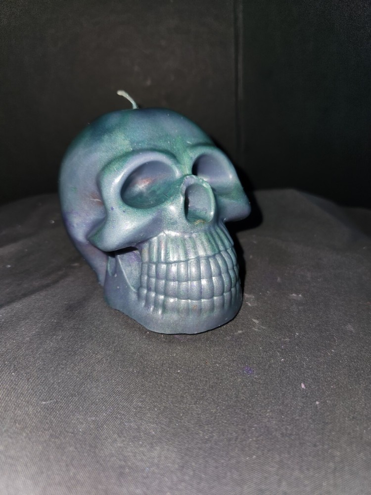 Skull Candle Metallic Blue