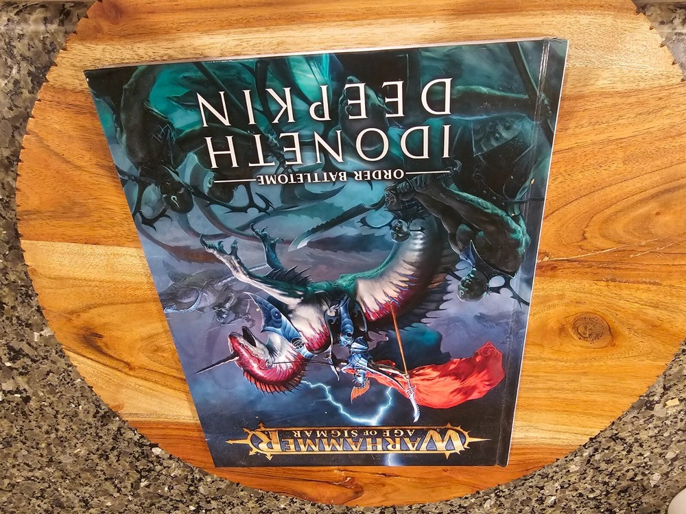Warhammer 40K - Idoneth Deepkin Battletome - HARDBACK Games Workshop