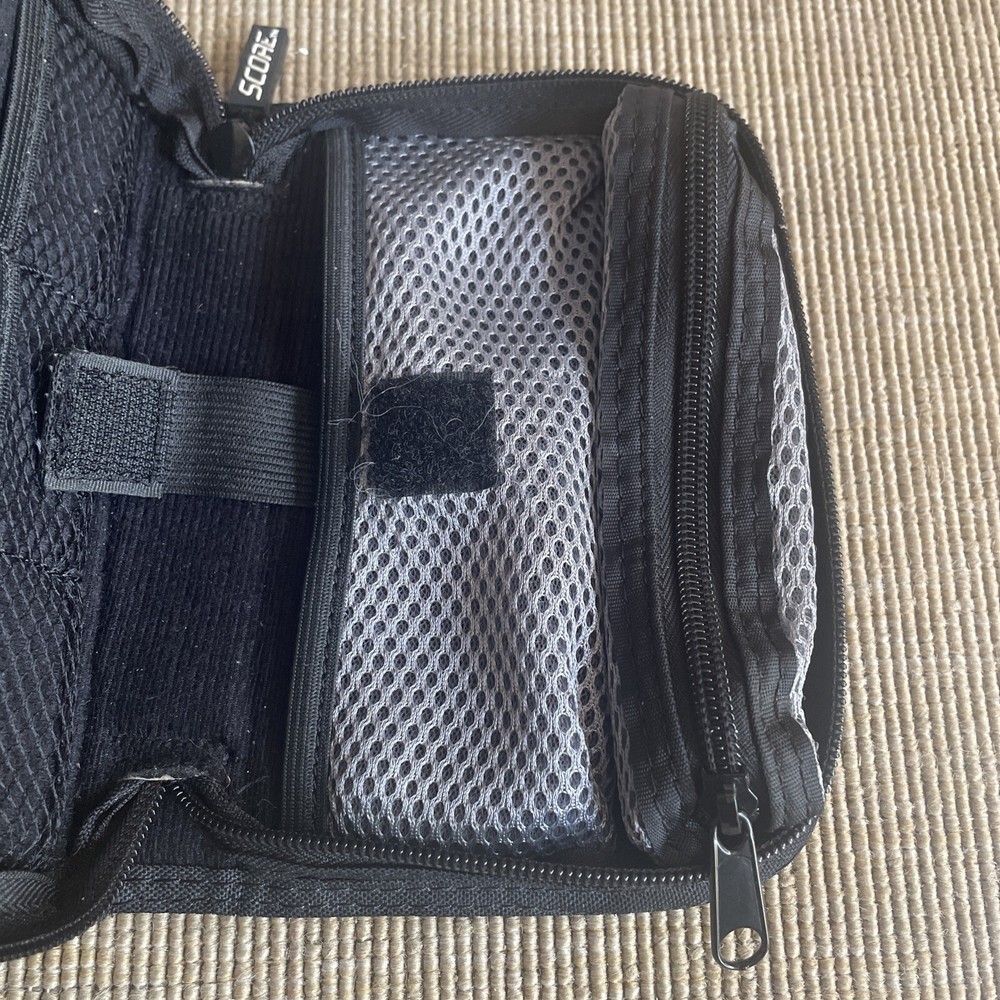 SCORE SD CARD & ACCESSORIES HOLDER CASE