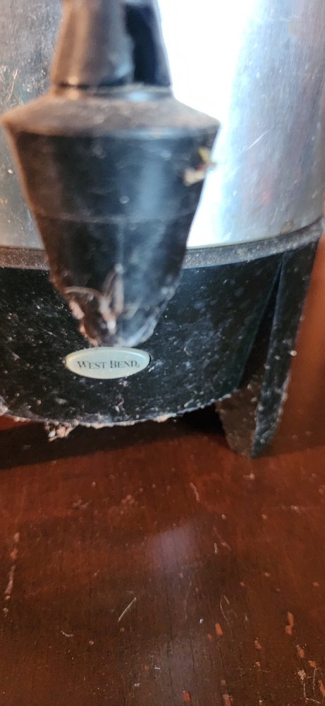 West Bend Percolator 12 - 42 Cup Coffee Maker, GUC