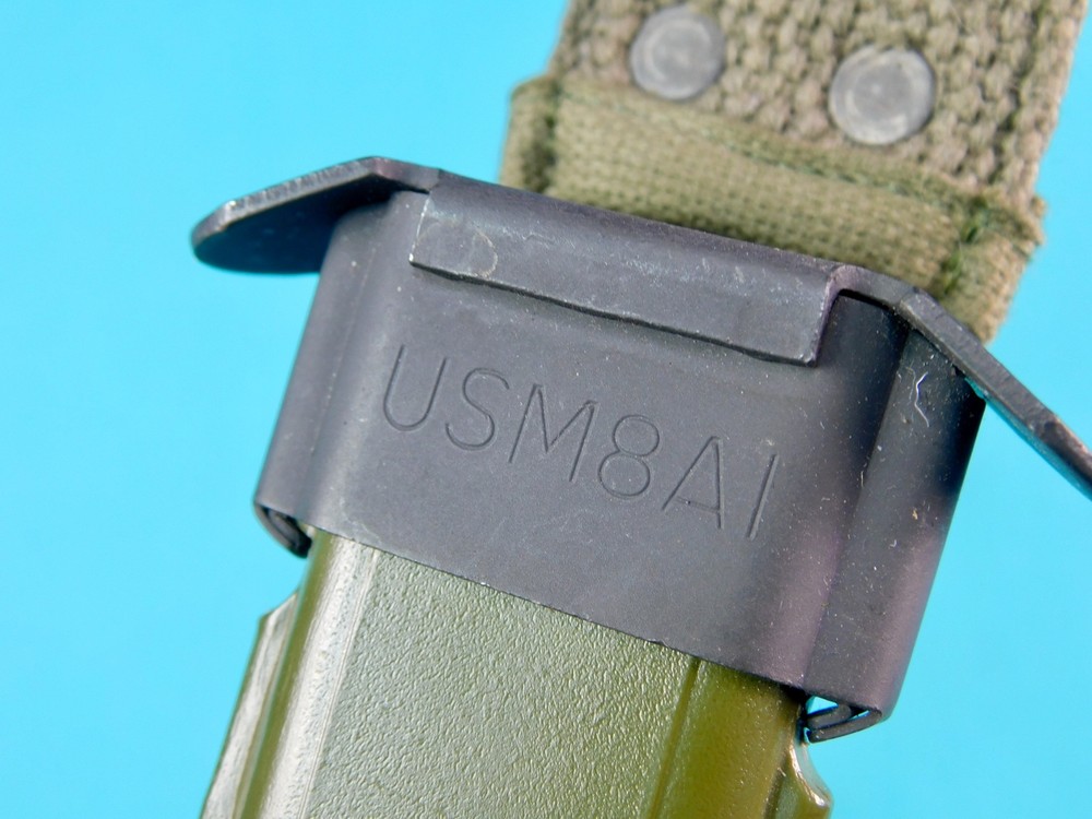 Vintage US Bayonet Fighting Knife Scabbard Sheath