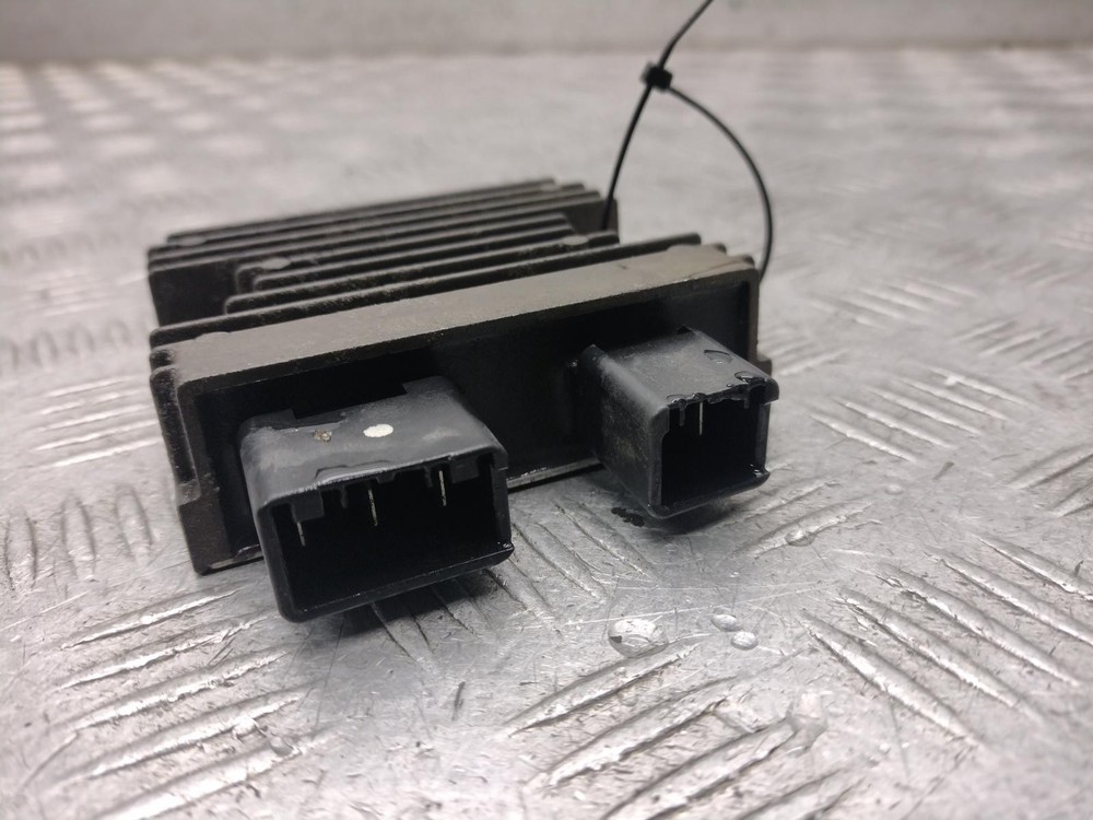 2007 HONDA SH300I RECTIFIER REGULATOR