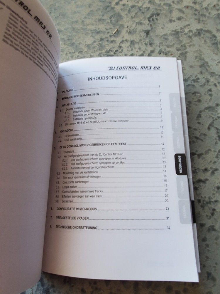 Hercules MUSIC USB DJ Controller User Manual DJ Control MP3 e2 Book